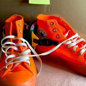 Chuck Taylor all star buckle ups